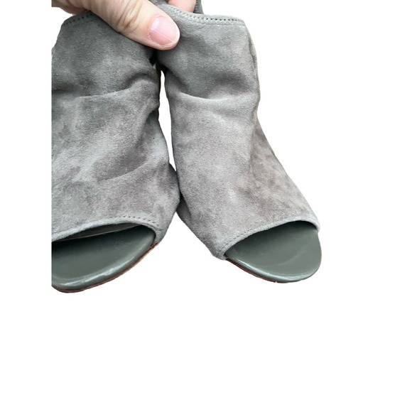 Cole Haan Gray suede slingback heels, 9M - Picture 6 of 7